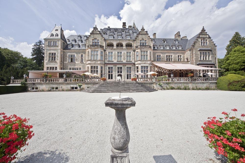 Schlosshotel Kronberg - Hotel Frankfurt Kronberg im Taunus Exterior photo The Château de la Forges
